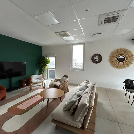 Sharies Confort C606 Apartment